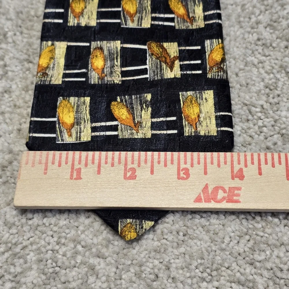 Ermenegildo Zegna 100% Silk Tie‎ Black Gold Abstract Leaf Italy Luxury